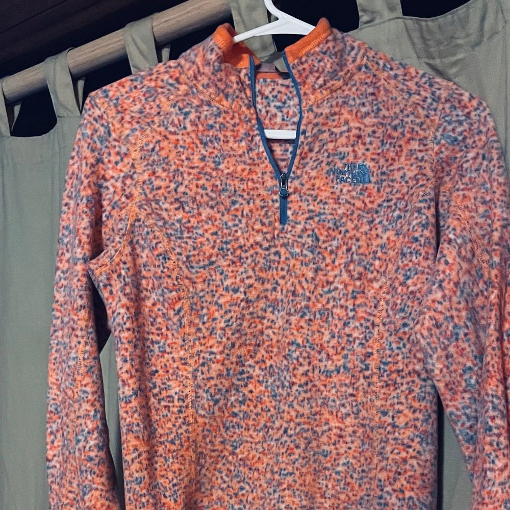 THE NORTH FACE FLEECE SWEAT SHIRT
